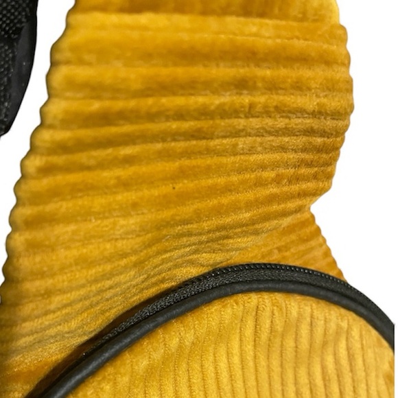 Yellow Sling Bag - Picture 3 of 7